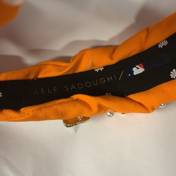 Lele Sadoughi Orange Knotted Gameday Fan Headband - Picture 11 of 12